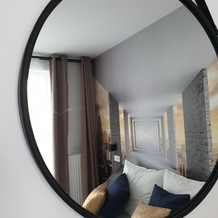 Q Apart Silver -Klimatyzowane Studio Przy Manufakturze Z Garazem Gratis, Fv Lodz (Lodz) Luaran gambar